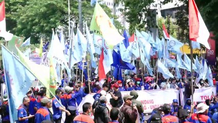 Aksi Unjuk Rasa Perigatan Buruh Internasional