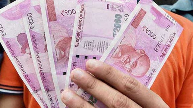 PAN or Aadhaar: రూ.20 లక్షలకు మించితే తప్పనిసరి | Telugu Oneindia