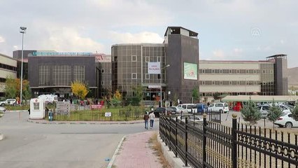 Bulgaristanlı hemşire Van'da fedakarca görev yapıyor