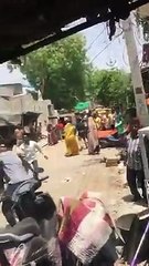 युवती संग फोटो अपलोड की तो हुआ यह बवाल, देखें video