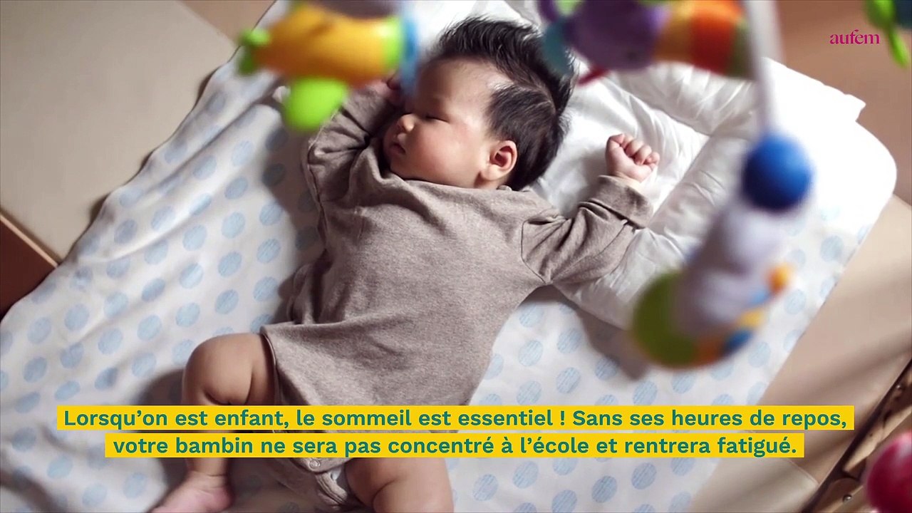 “On m’a dit… que faire la sieste empêche bébé de bien dormir la nuit”