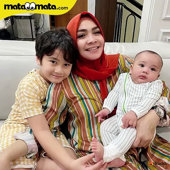 Nggak Kaleng-kaleng, Kotak Bekal Rafathar Pemberian Neneknya Bergaransi