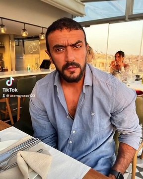 ياسمين عبد العزيز تمازح أحمد العوضي بفيديو طريف