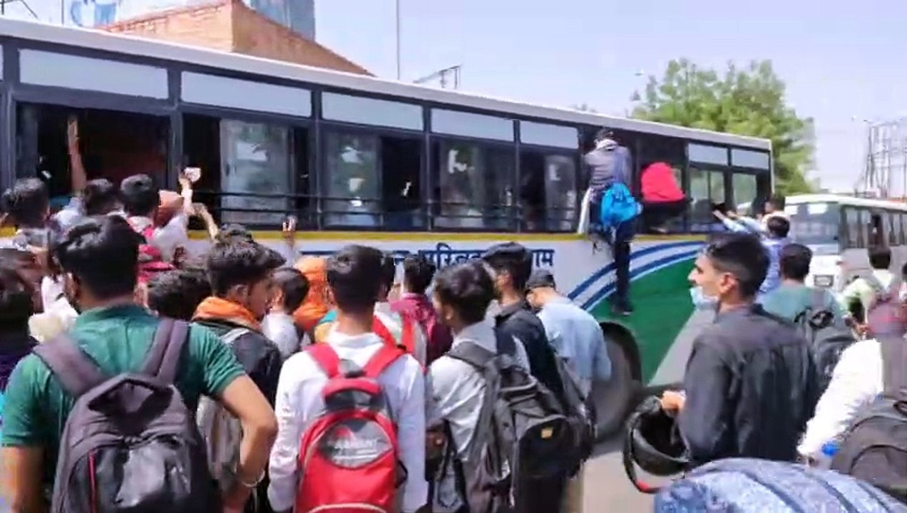 Constable requritment exam : कांस्टेबल भर्ती पर...