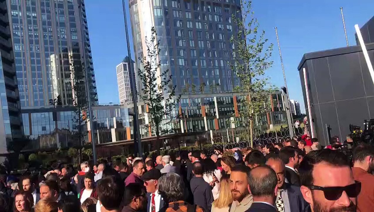 Canan Kaftancıoğlu kararının ardından CHP İstanbul İl Başkanlığı önü hareketlendi