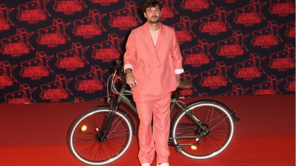 Voici : Jérémy Frérot méconnaissable : ce changement qui choque ses abonnés