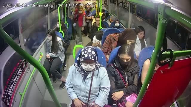 Halk midibüsünde rahatsızlanan yolcu hastaneye yetiştirildi