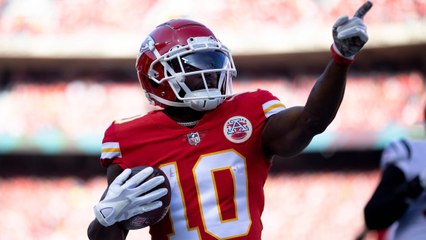 How Does The Addition Of Tyreek Hill Affect The Dolphins In Fantasy Football?