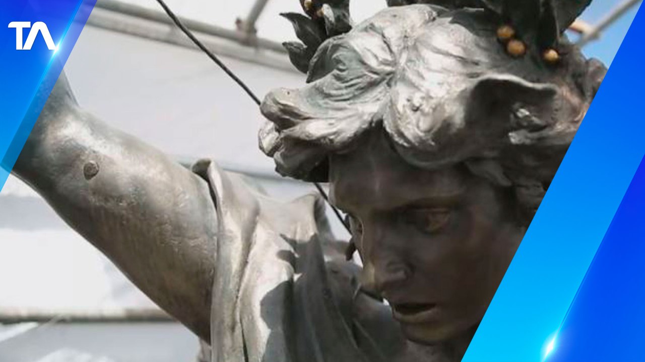 Monumento de la Independencia recibe mantenimiento integral