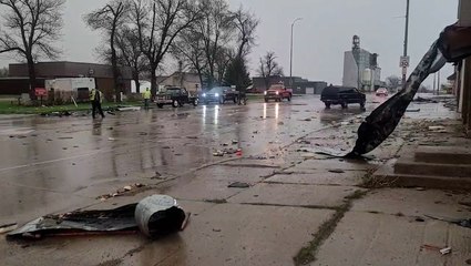 Intense winds leave damage throughout the Upper Midwest