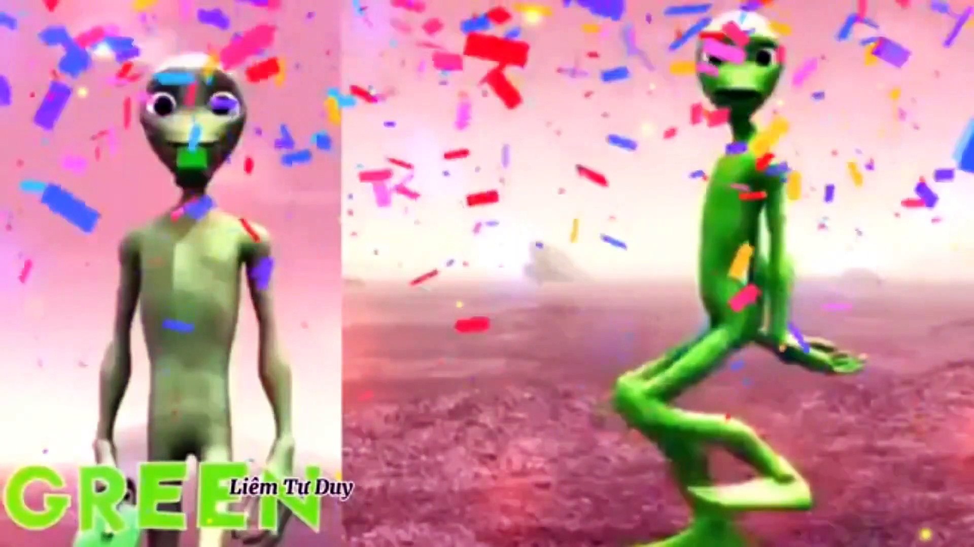 ⁣Dame Tu Cosita Learn Colors With Alien Foot Ball