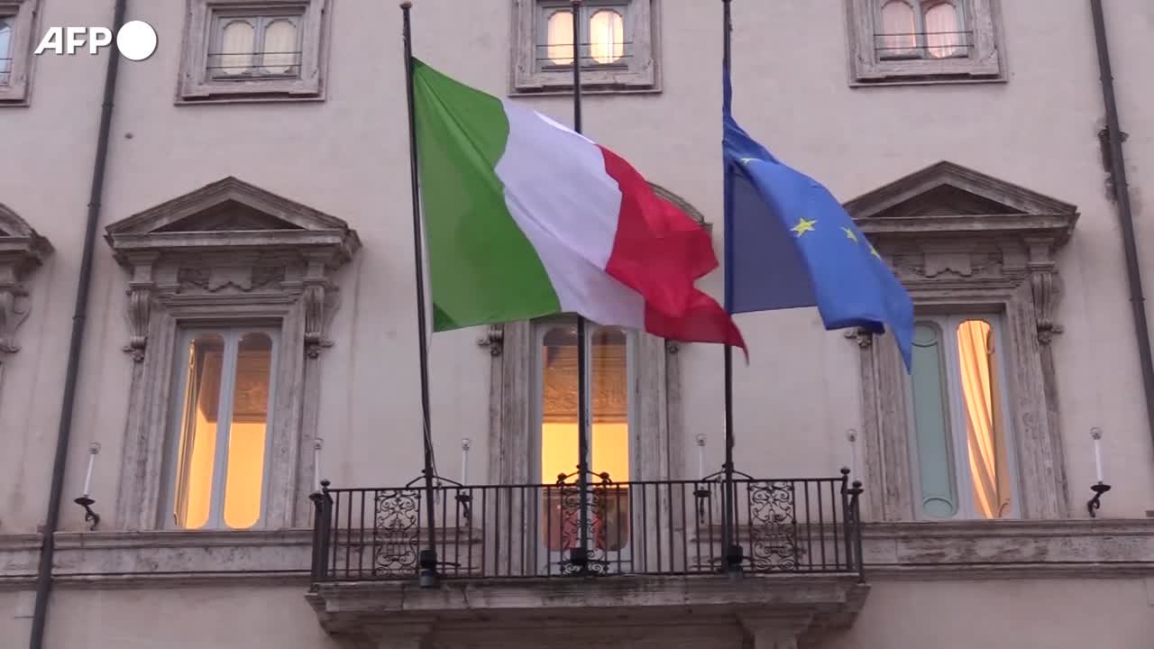 Draghi: "Nuova fase della guerra, tutti al tavolo per la pace"