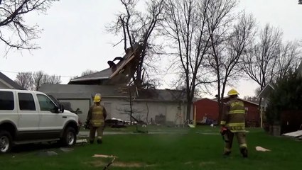 Storms tear through South Dakota towns