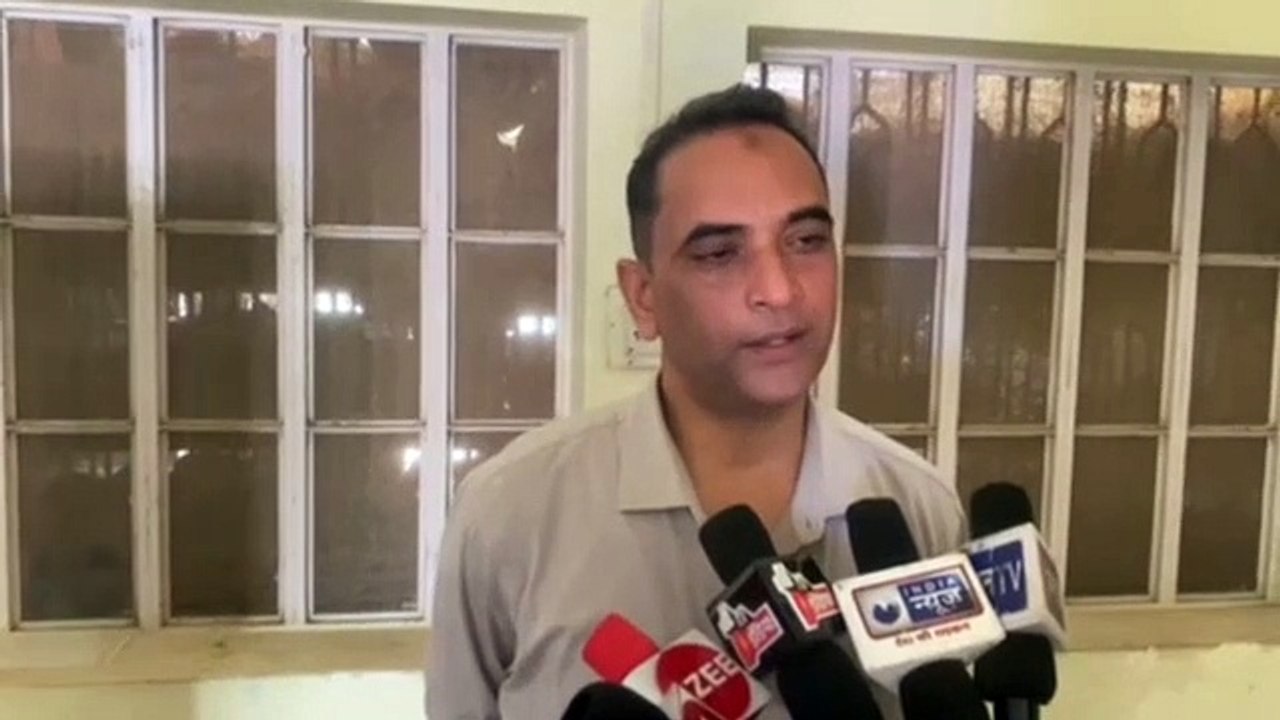 मकराना उपखण्ड अधिकारी का सहायक 30 हजार की रिश्वत लेते गिरफ्तार