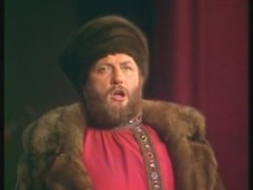 Ivan REBROFF--2 chansons  (dont Katyusha à la fin)