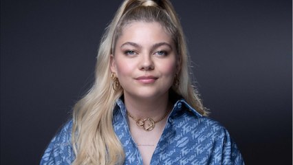 VOICI : Louane maman : la chanteuse révèle ce qui lui a enfin permis d'aimer son corps