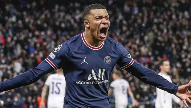 Mbappe'nin geleceği netleşiyor! Üç dünya devinden birinin formasını giyecek