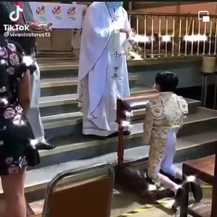 niño comunión torero