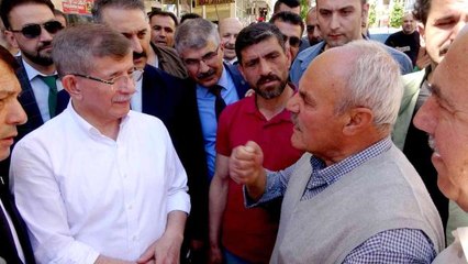 Davutoğlu'na Adıyaman'da 'HDP' ve 'CHP' tepkisi
