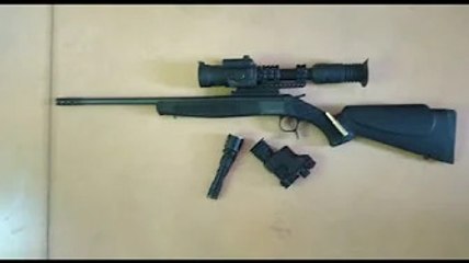 A caccia nel bosco con carabina a visore notturno: denunciati due bracconieri