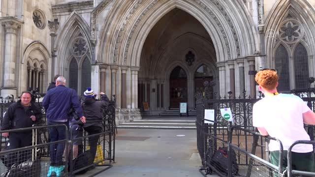 Rebekah Vardy ve Coleen Rooney arasındaki iftira davasında 4. gün