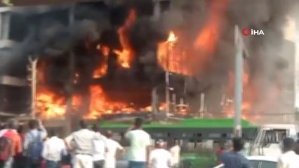 Hindistan’da binada yangın: Ölü ve yaralılar var