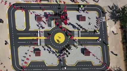 Kaş'ta çocuk trafik eğitim parkı açıldı