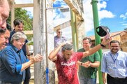 João Azevêdo entrega mais uma adutora em Cajazeiras e novos equipamentos no Hospital Regional