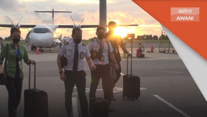 Kerja di Aidilfitri | Kru penerbangan tetap komited layan penumpang