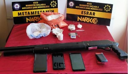 Son dakika haberleri... KİLİS'TEKİ UYUŞTURUCU OPERASYONUNDA 22 TUTUKLAMA