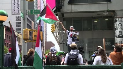Son dakika haberi... Al Jazeera muhabiri Ebu Akile'nin öldürülmesi New York'ta protesto edildi