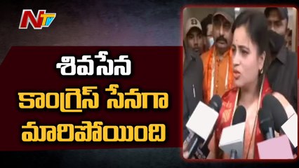 Navaneet Kaur Rana Recites Hanuman Chalisa at Delhi Temple | Ntv