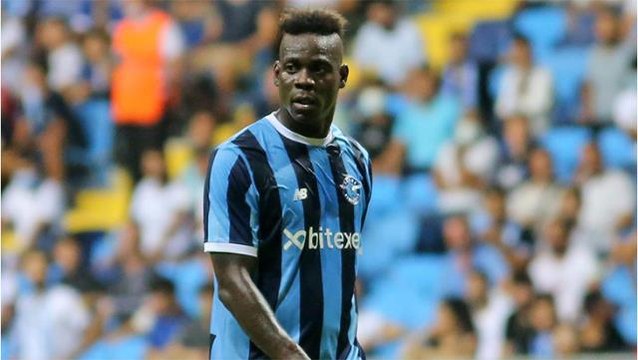 Adana Demirspor'da Balotelli'nin Yunus Akgün'ü tekme tokat dövdü iddiasına Başkan Sancak'tan yalanlama