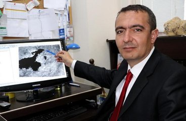 SON YAĞIŞLAR DA YETERLİ OLMADI, VAN GÖLÜ'NÜN ŞEKLİ KISMEN DEĞİŞTİ