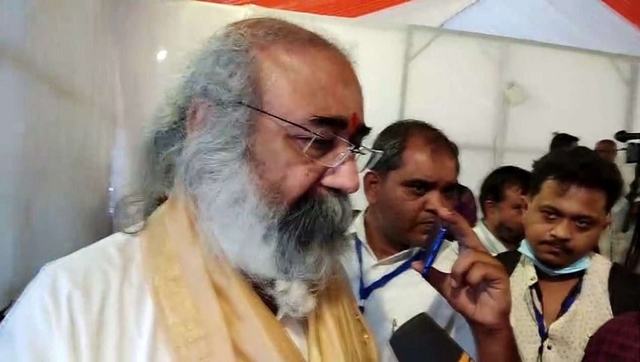 प्रियंका गांधी की पार्टी अध्यक्ष बने : प्रमोद कृष्णम