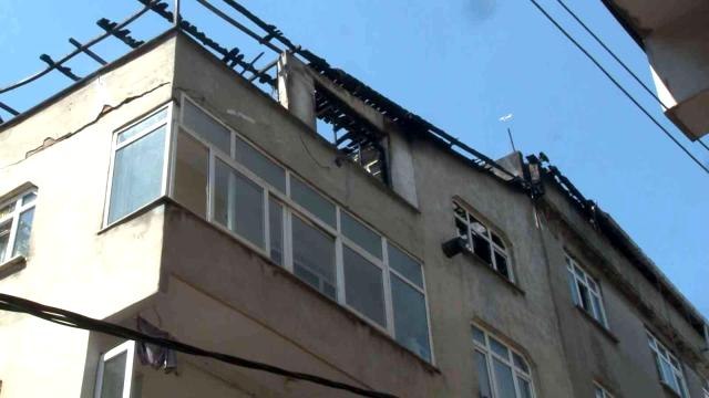 Prizde unutulan şarj aleti faciaya neden oldu, 2 daire küle döndü