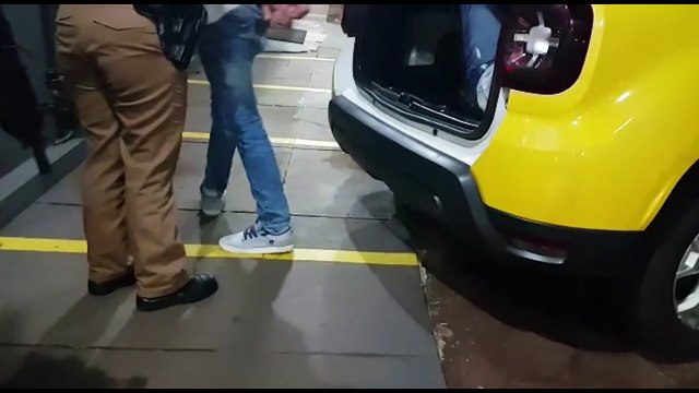 Envolvidos em briga em tabacaria de Corbélia são expulsos do estabelecimento e detidos pela PM