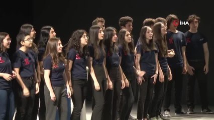 Bakan Özer: "'Bu ülkeye ne yaptım' diye baksam söyleyeceğim şey, 'Okulları açık tuttum' olurdu"