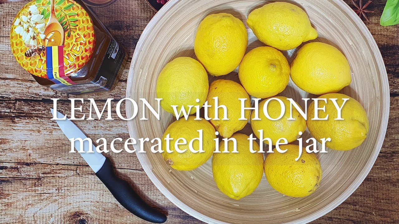 Macerated lemon with honey in the jar: tonic, immune, liver