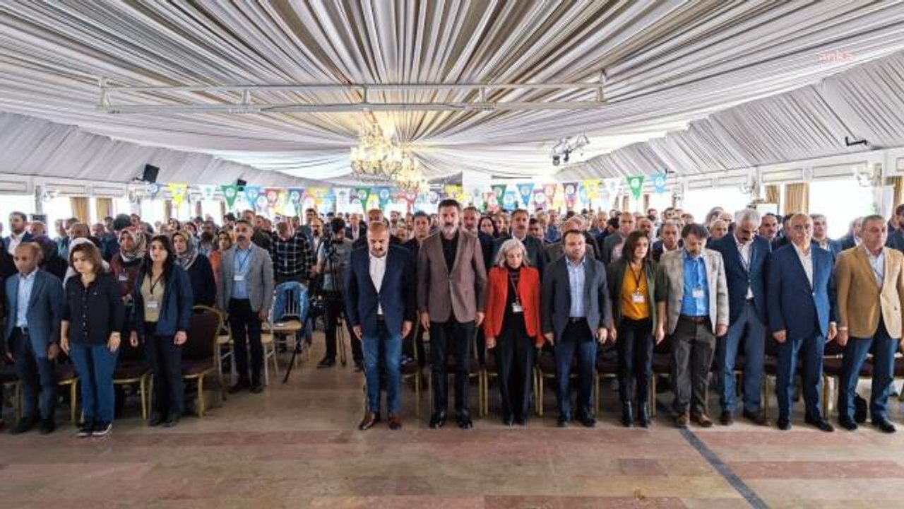 Hdp'li Tayip Temel: "Akp ve MHP'nin Topluma Vereceği Bir Söz ve Vaat Kalmamıştır. Tutundukları Tek Şey Polis Gücü ve Yargı Sopasıdır"
