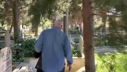 Sinop'taki mezarlık ilgili bekliyor