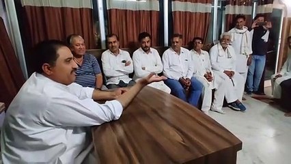 Video: सड़क हादसे में बाल-बाल बचे मंत्री, कुशलक्षेम पूछने वालों का लगा तांता