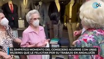 El simpático momento del consejero Aguirre con unas mujeres que le felicitan por su trabajo en Andalucía