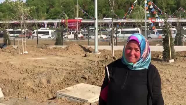 Cumhurbaşkanı Erdoğan'ın yaş çay taban fiyatını 7 TL olarak açıklaması açılışa gelen çay üreticilerini memnun etti