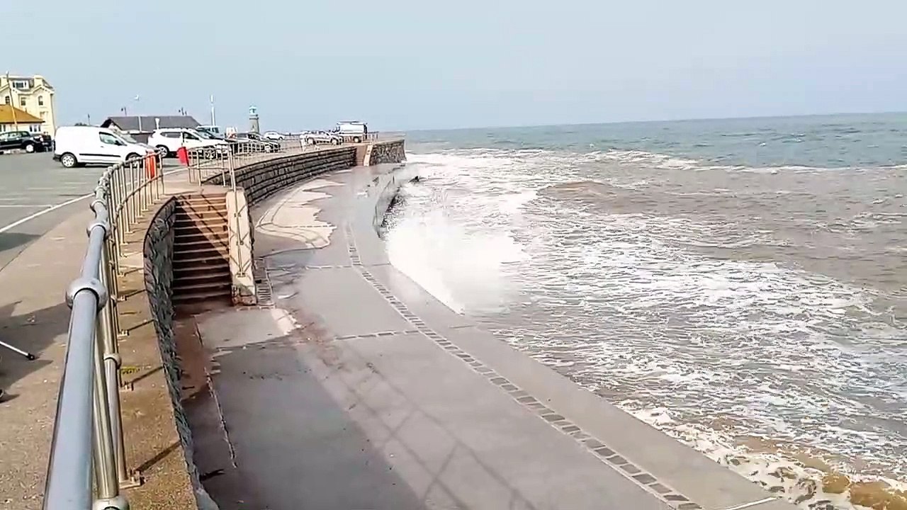 Teignmouth sea front