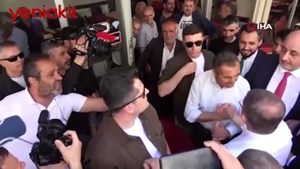 Adıyaman'da Ahmet Davutoğlu'na tokat gibi tepki! 'PKK ile yuvarlak masada oturduğunuz için sizi tebrik ederim'