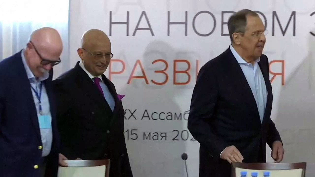 Lavrov: il est difficile de prévoir la durée de la "guerre hybride totale" avec "l'Occident"