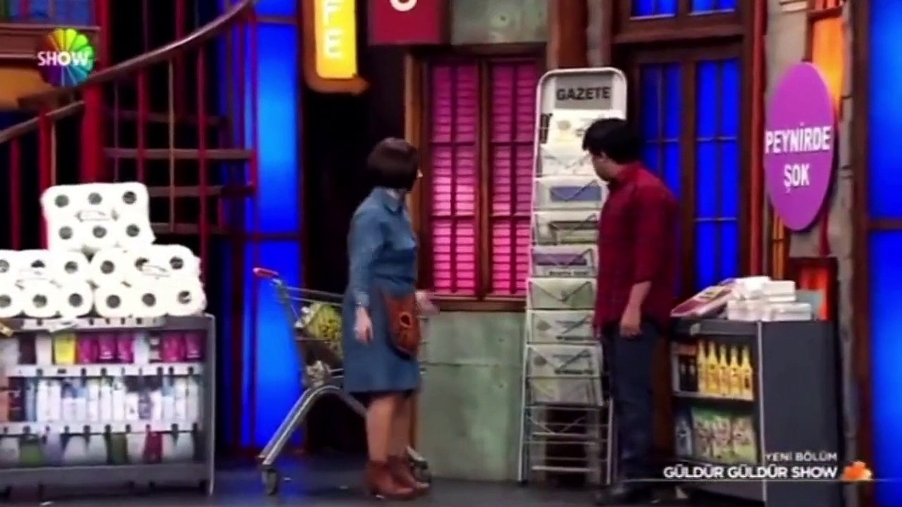 Güldür Güldür Show'dan bazı gazete manşetlerine göndermei-