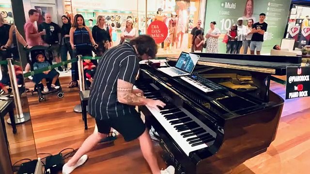 Everlong Foo Fighters (Piano Shopping Mall)