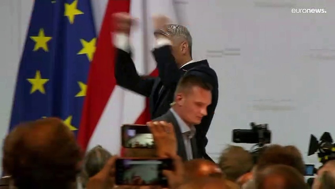 Neuanfang für die ÖVP nach schlechten Umfragewerten? Nehammer zum ÖVP-Vorsitzenden gewählt